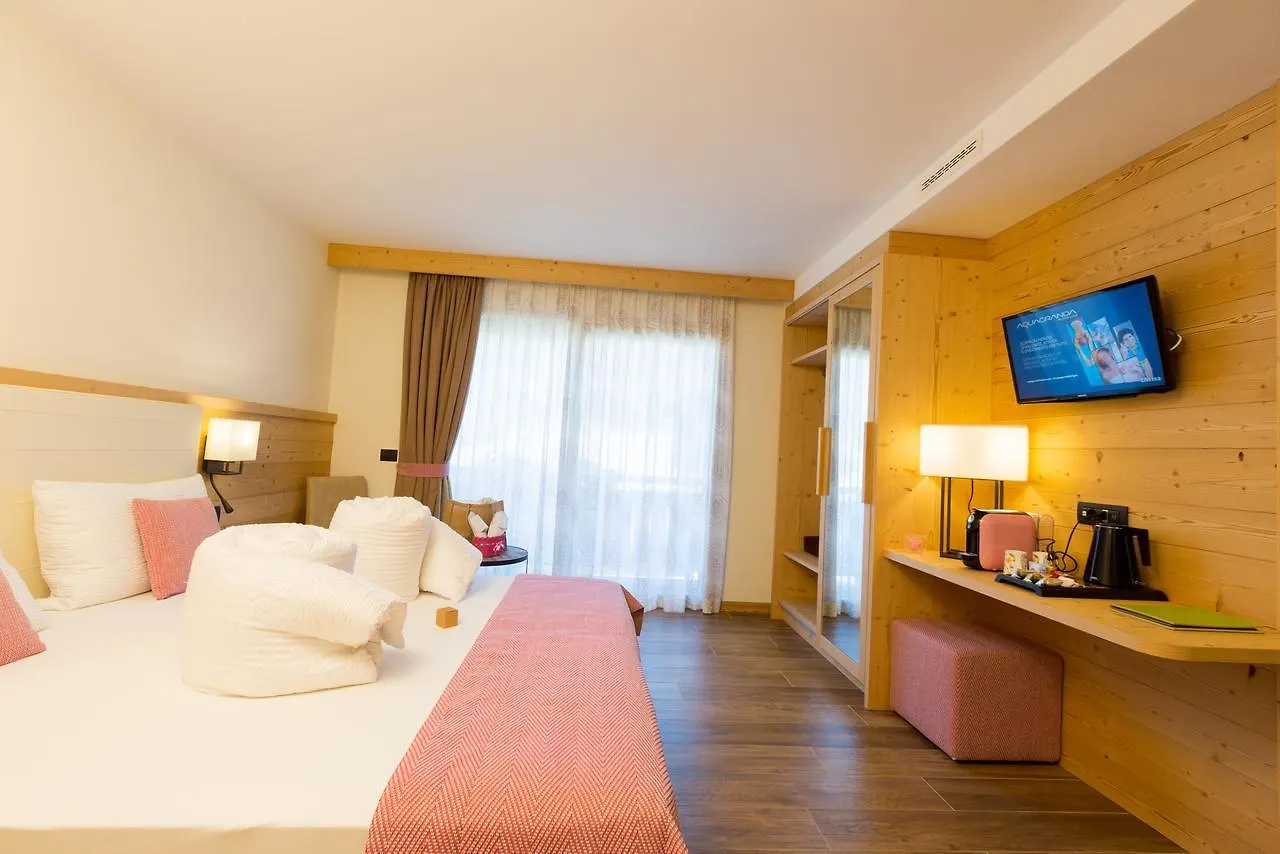 ** Bed & Breakfast Green Rose Bandb Ecohotel Livigno Italy