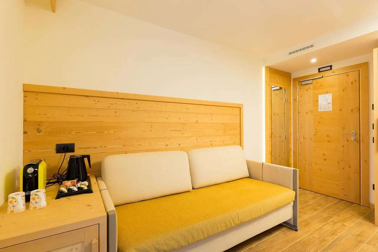 Green Rose Bandb Ecohotel Livigno 2*,