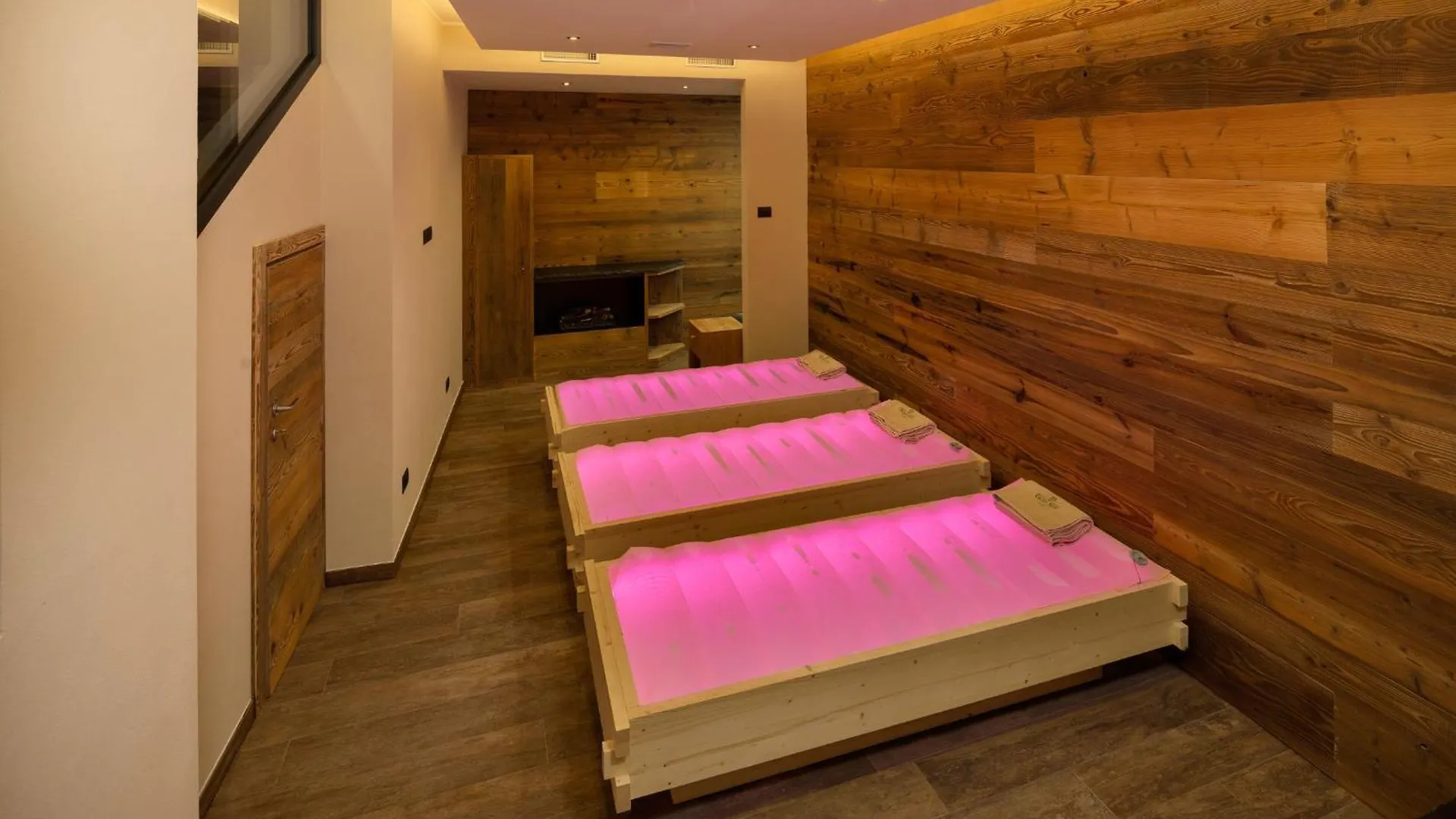 Green Rose Bandb Ecohotel Livigno 2*,