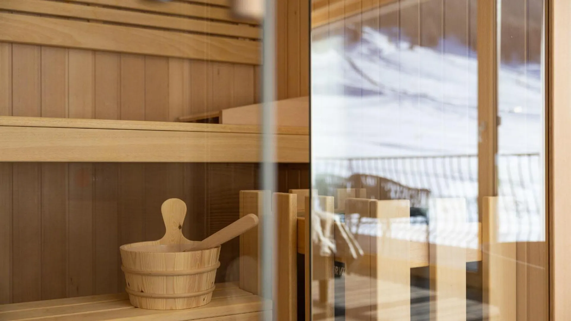 Green Rose Bandb Ecohotel Livigno 2*,  Italy