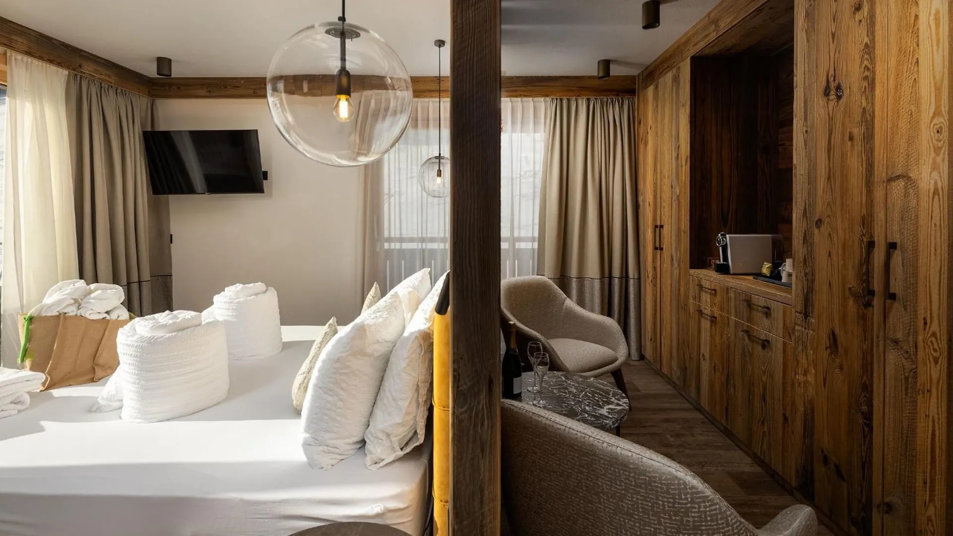 Green Rose Bandb Ecohotel Livigno Bed & Breakfast