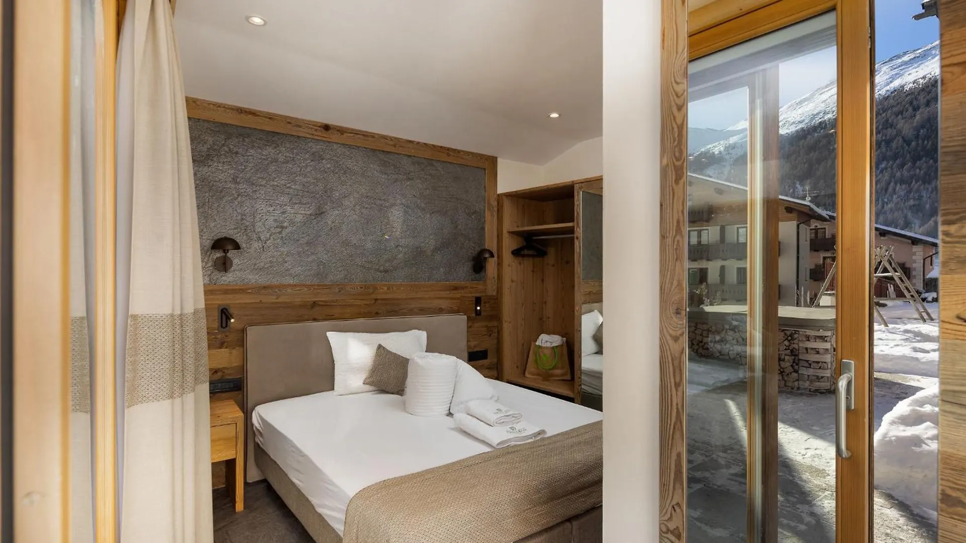 Green Rose Bandb Ecohotel Livigno 2*,