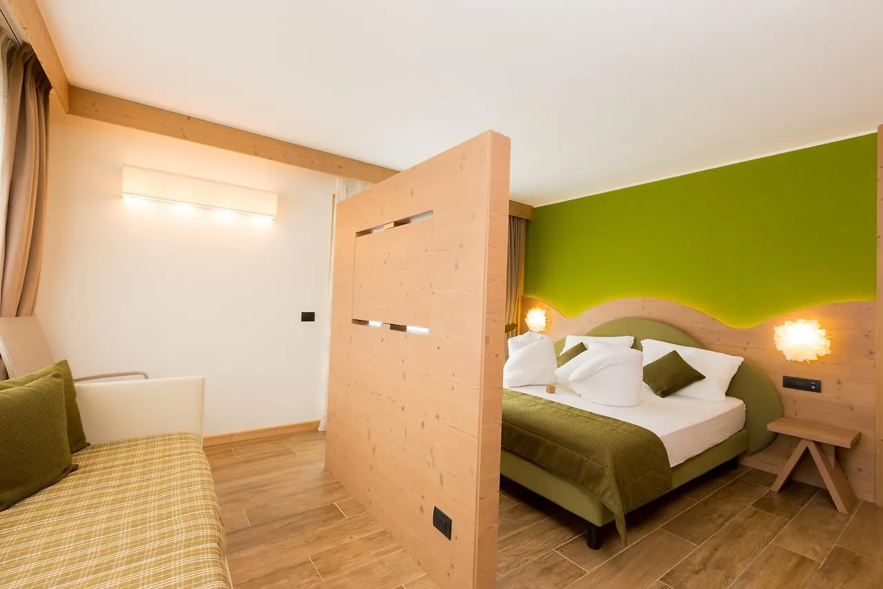 Green Rose Bandb Ecohotel Livigno 2*,  Italy